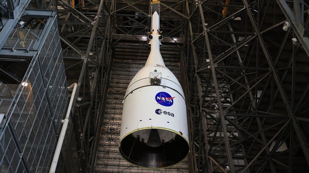 NASA stacks Artemis 2 moon mission's Orion capsule atop SLS rocket ahead of 2026 launch