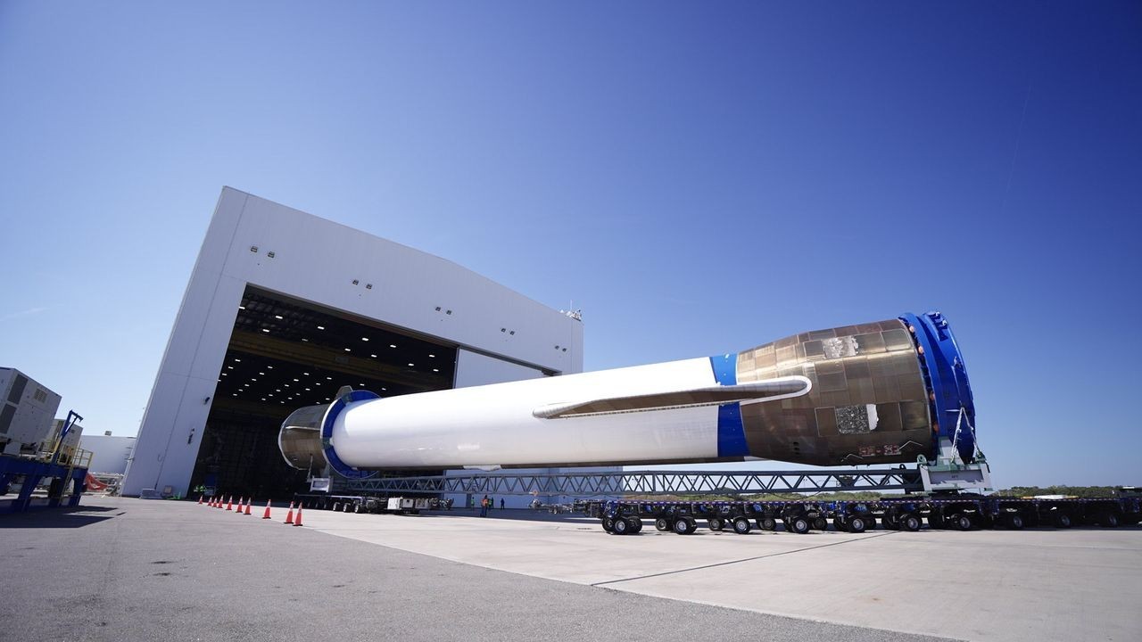 Rocket returned, lightly used: Why Blue Origin's landed New Glenn booster is so clean