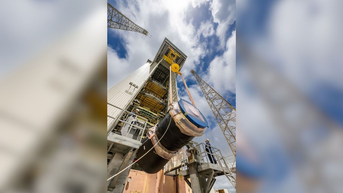 See Vega-C rocket's 3rd stage hoisted for upcoming launch | Space photo of the day for July 3, 2025