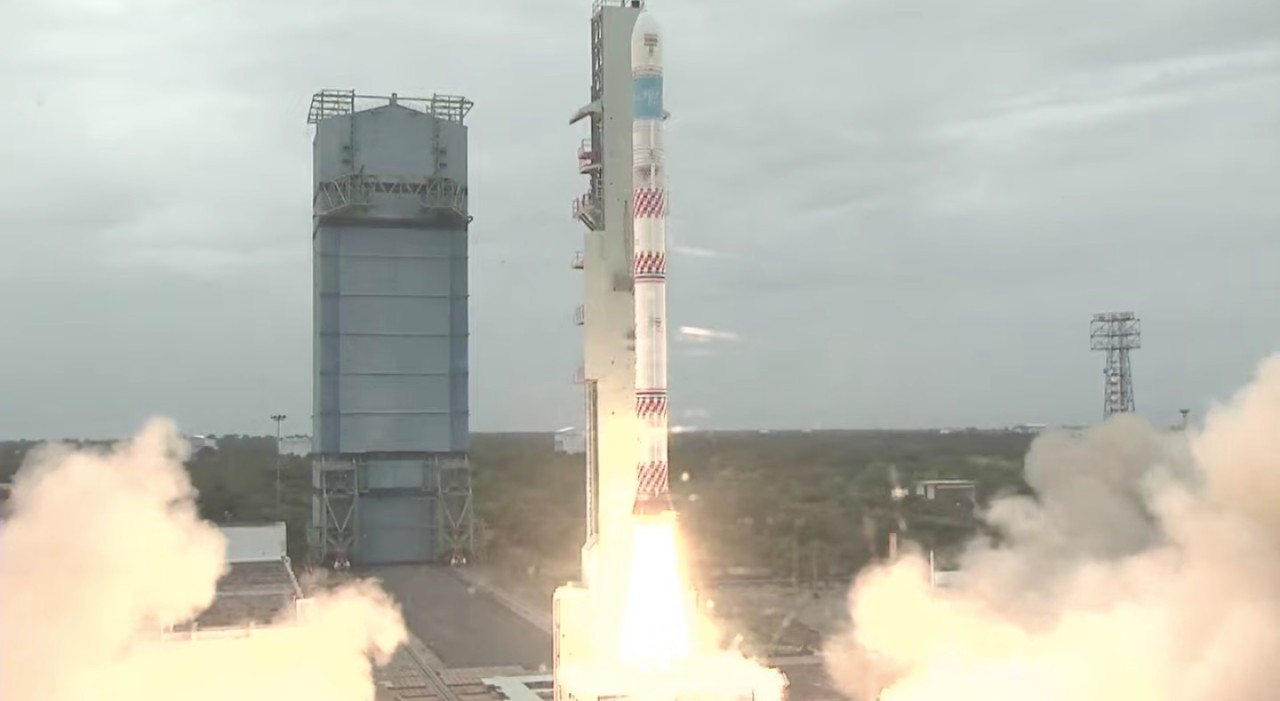 'Vibration disturbance' caused failure of new Indian rocket, ISRO says