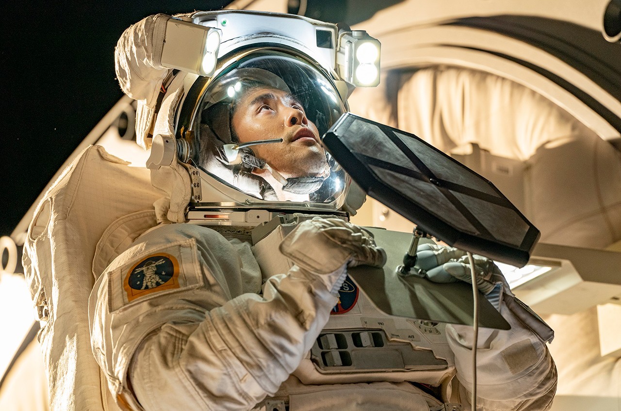 'Quantum Leap' showrunner, tech advisor on recreating space shuttle for 'Atlantis'