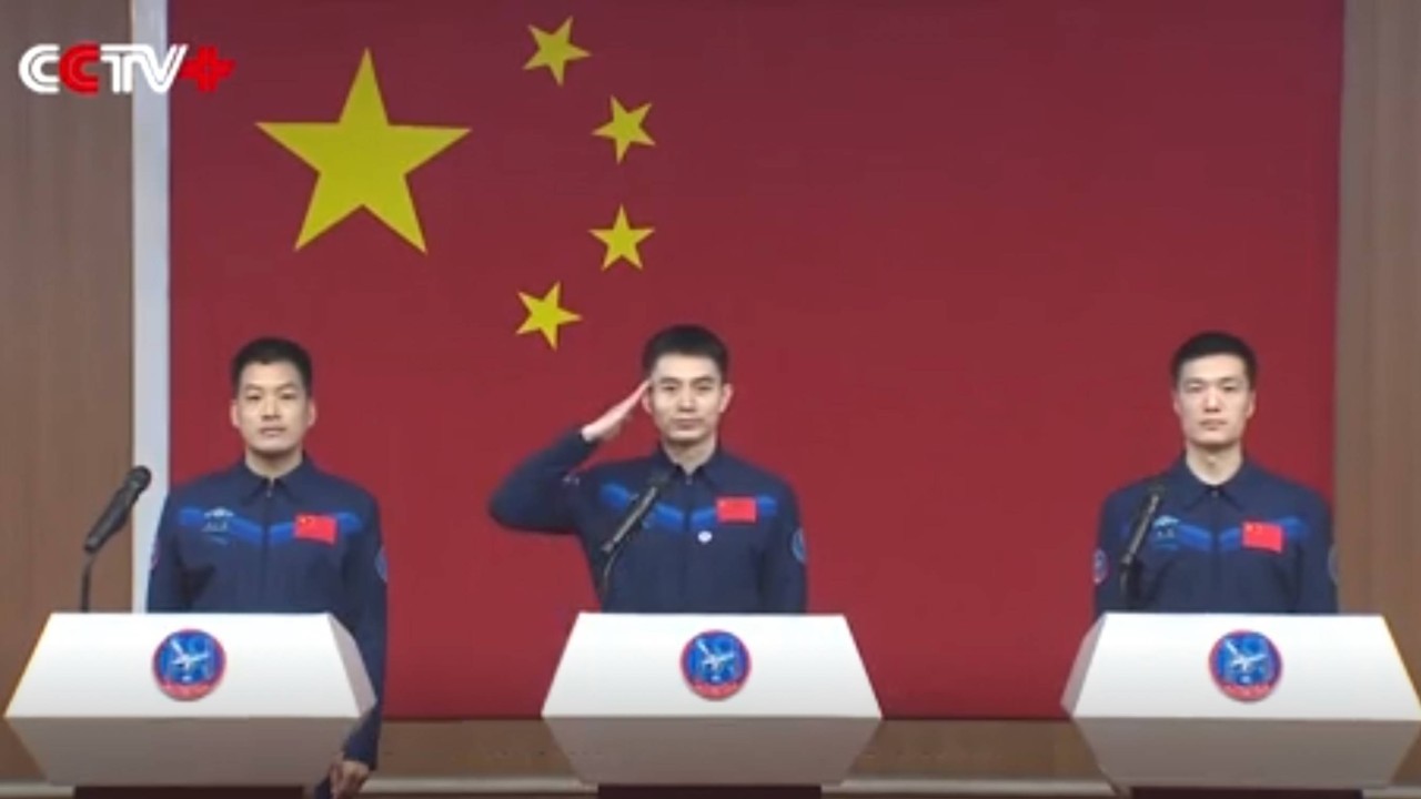 China reveals Shenzhou 18 astronauts ahead of April 25 launch to Tiangong space station (video)