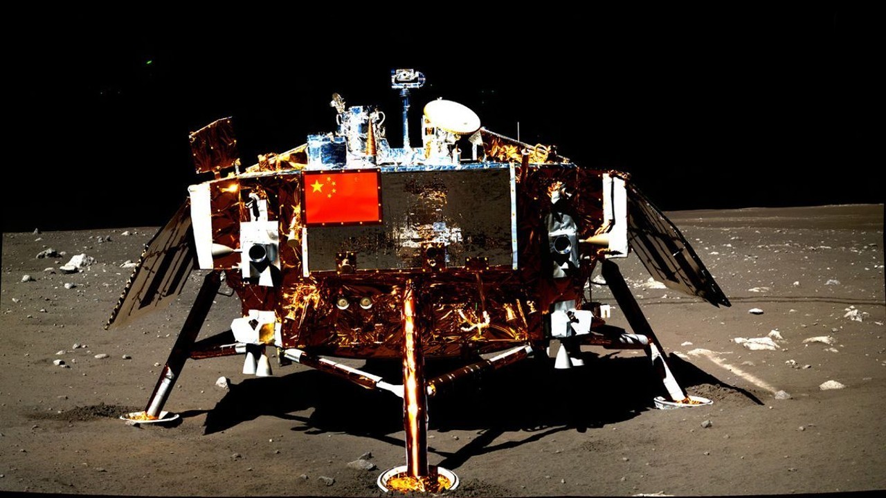 China eyes May 2024 launch for 1st-ever lunar sample-return mission to moon's far side