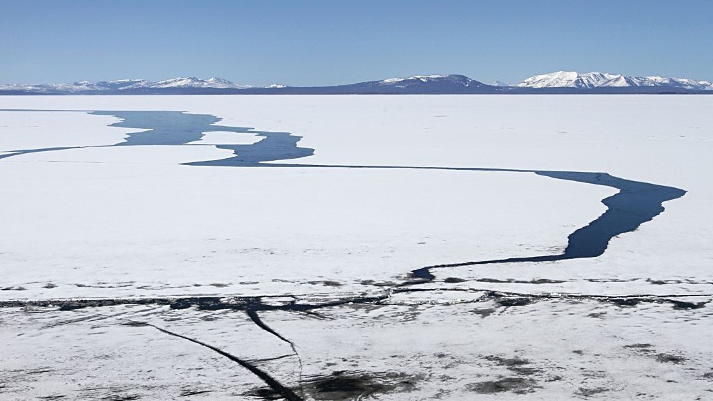 Yellowstone Lake's weird resistance to climate change could be about to crack