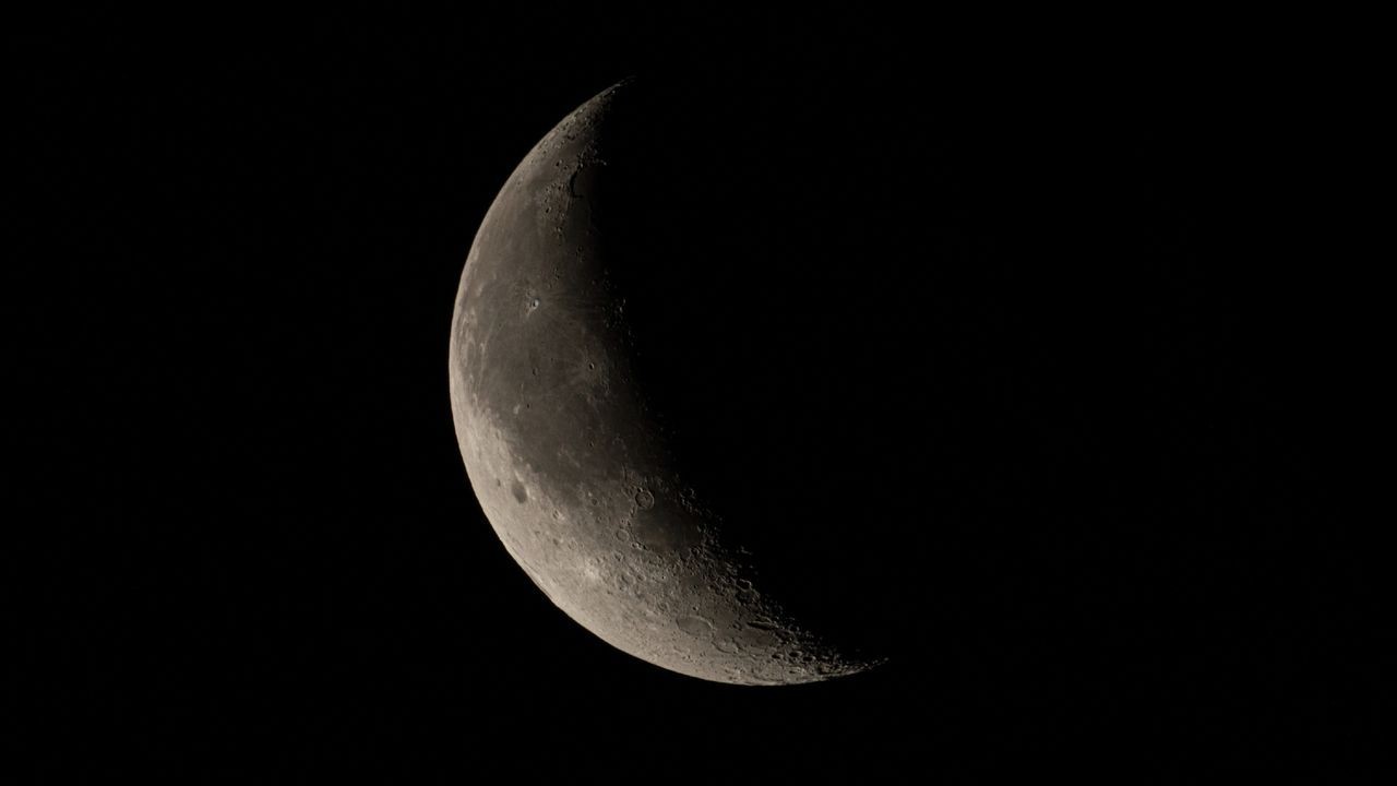 See Jupiter and the moon join the Gemini twins in the predawn sky on Sept. 16