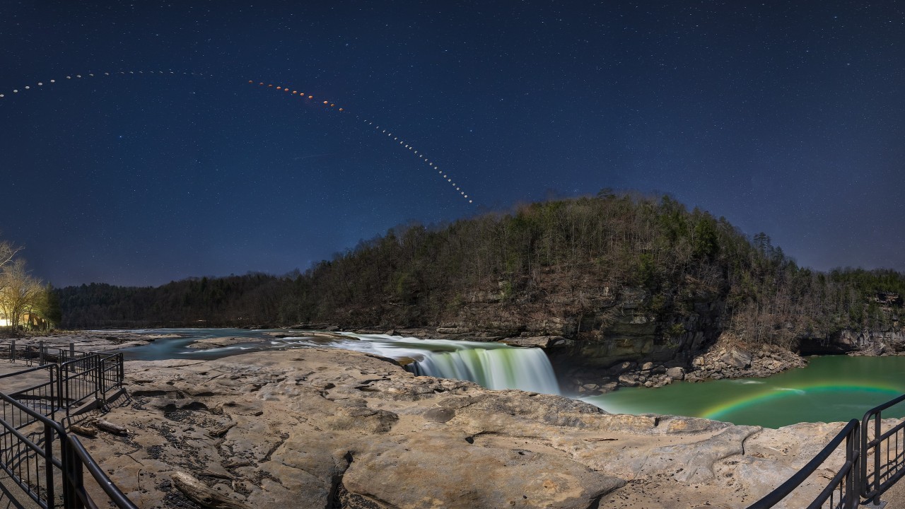 Rare moonbow shines below total lunar eclipse in stunning photo: 'This is definitely the first time I've tried something like this, but will not be the last'