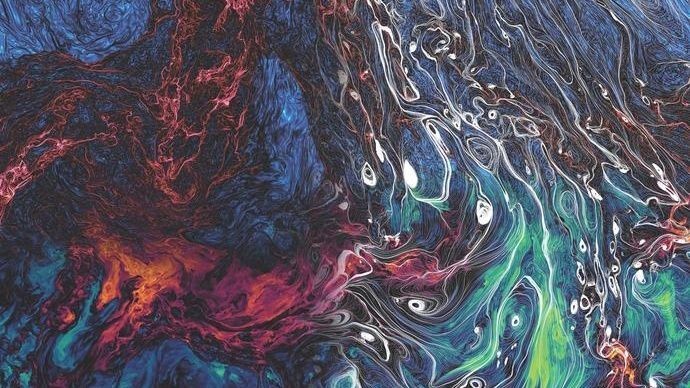 Our galaxy's swirling gases and magnetic lines create cosmic artwork in new simulation