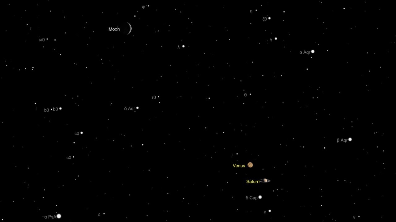 See Venus and Saturn together beneath the crescent moon tonight (Jan. 24)