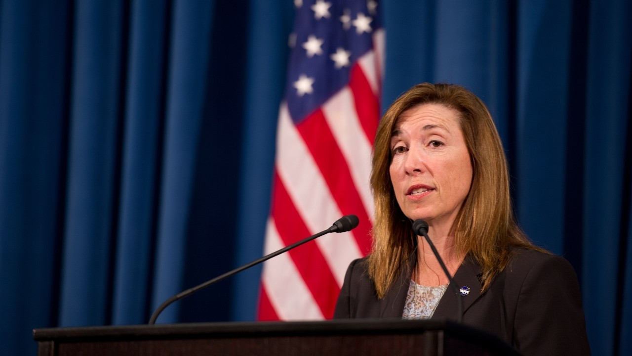'Escaping Gravity': Former NASA deputy chief Lori Garver weighs in US space program in new book