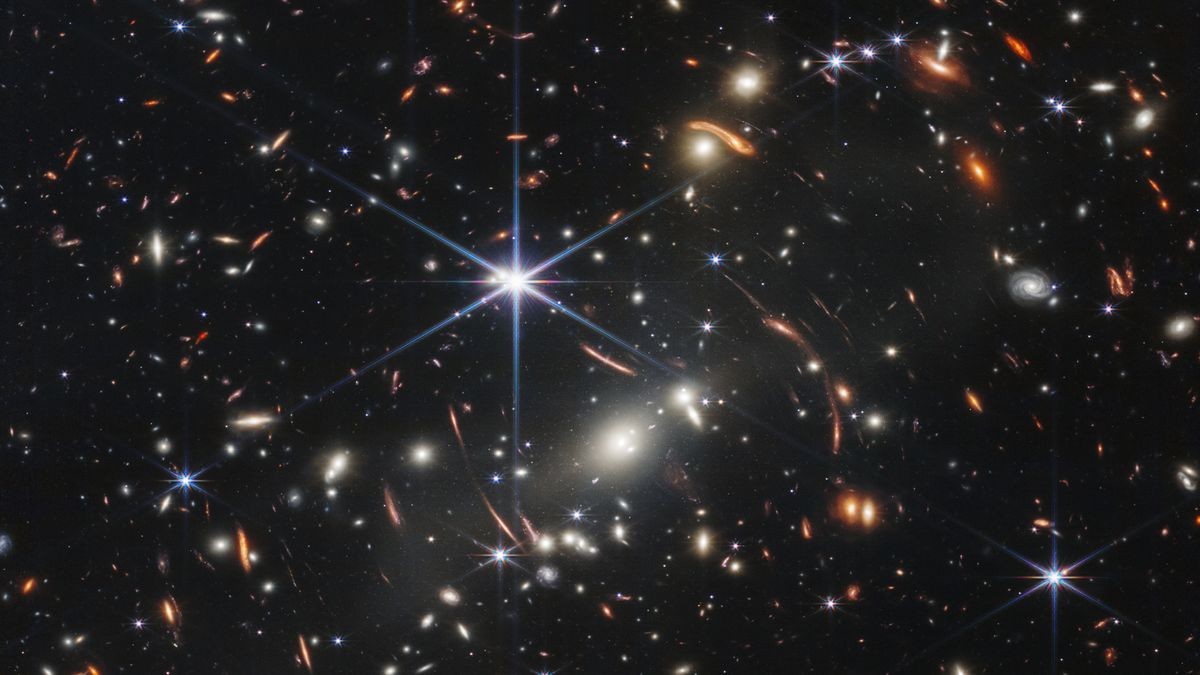 Why do dwarf galaxies line up? 'Zippers' and 'twisters' in the early universe may solve a galactic mystery