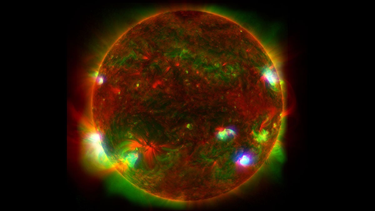Hidden lights on the sun could help crack solar atmosphere mystery