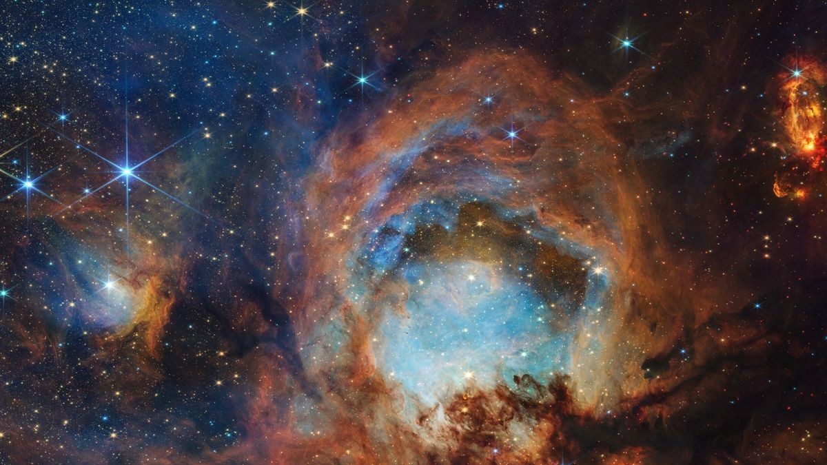 James Webb Space Telescope celebrates 3 years of science with dazzling 'toe beans' image of Cat's Paw Nebula