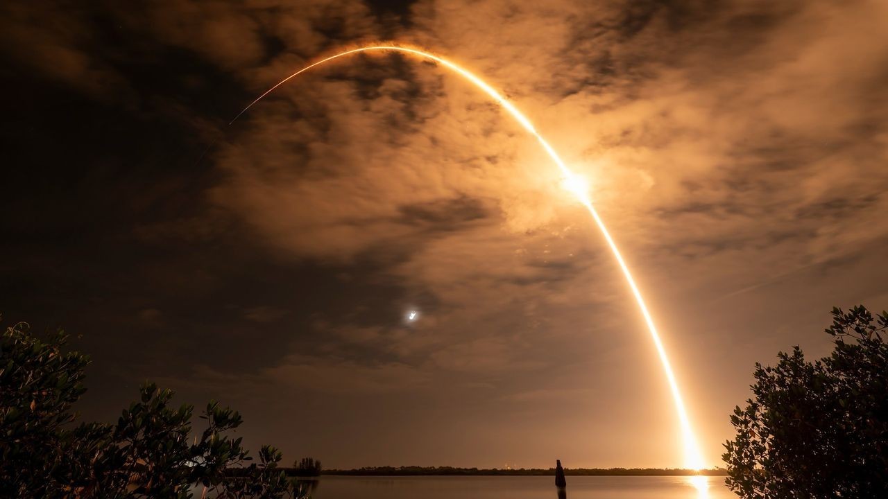 SpaceX launches 28 Starlink satellites to orbit on 117th Falcon 9 flight of 2025