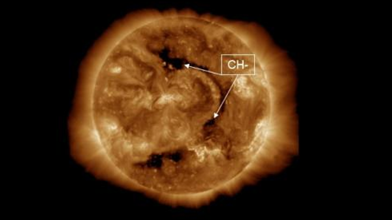 Holes in sun's atmosphere can help predict space weather on Earth