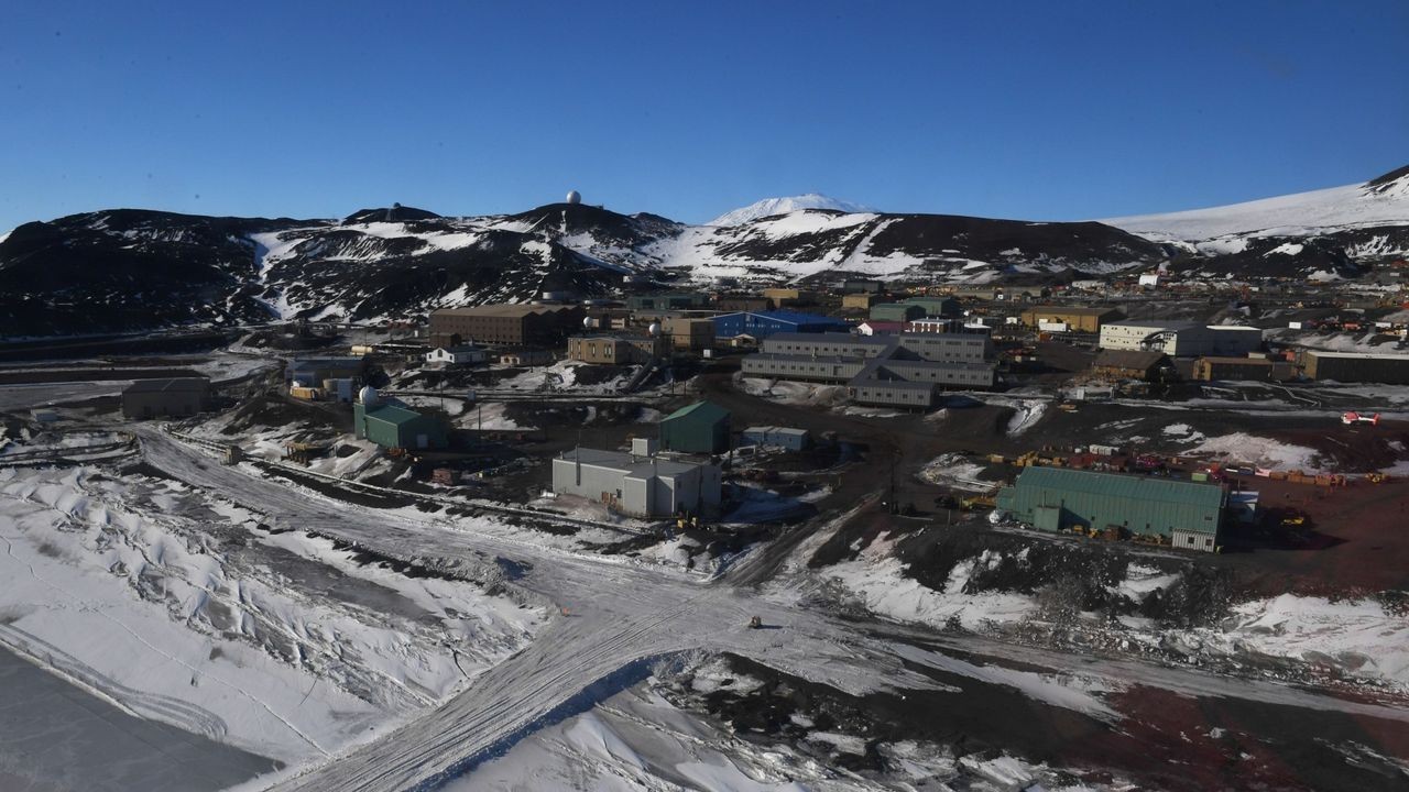 Harassment at Antarctic research bases could spell problems for moon, Mars outposts