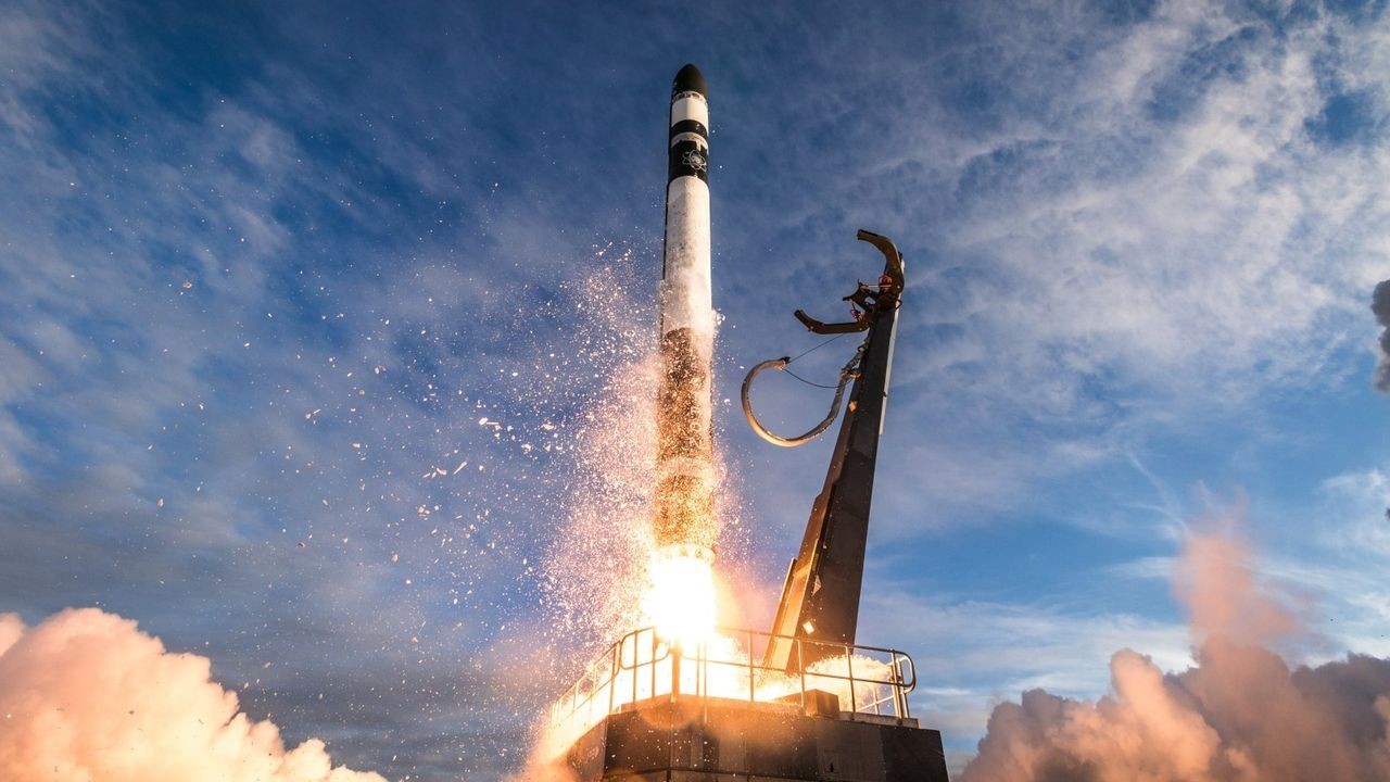 Watch Rocket Lab launch Korean disaster-monitoring satellite today