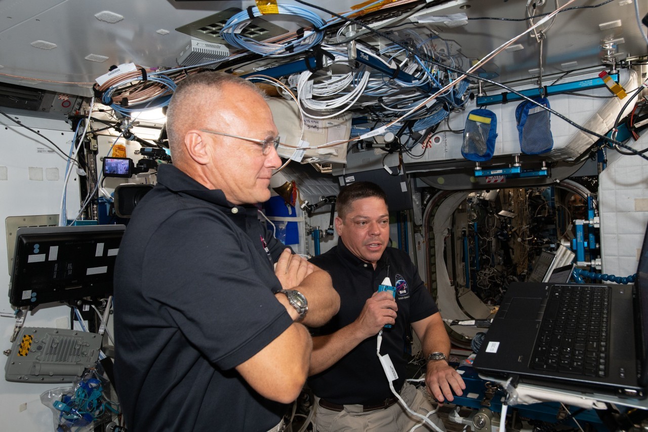 Watch Pioneering Former Astronauts Get Congressional Space Medal Of Honor On Tuesday Space