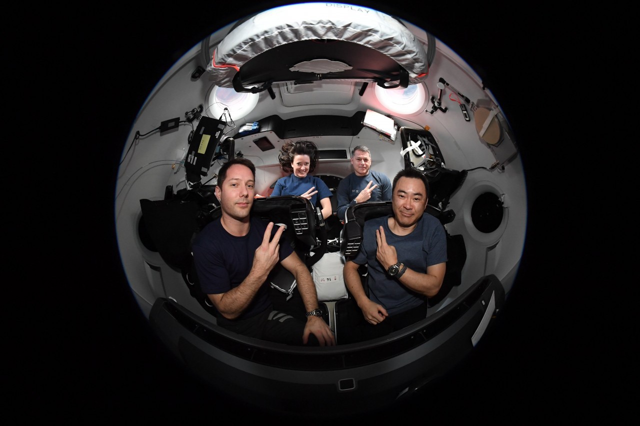 SpaceX, NASA delay return to Earth of Crew-2 astronauts on Dragon spaceship