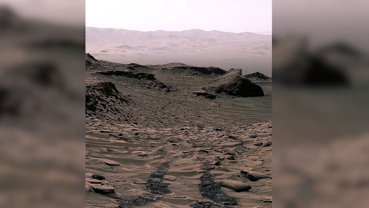 The secret of why Mars grew cold and dry may be locked away in its rocks