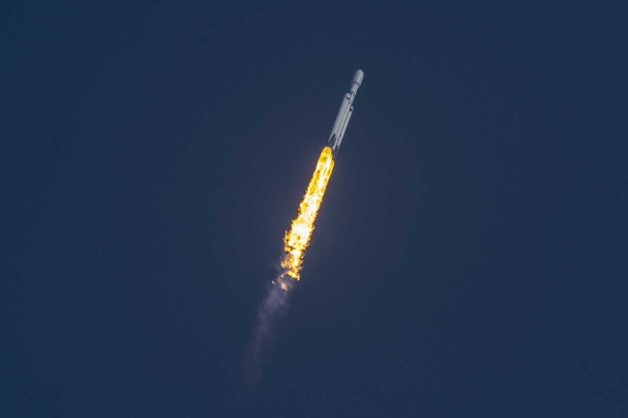 Watch SpaceX Falcon Heavy rocket launch classified military mission on Saturday