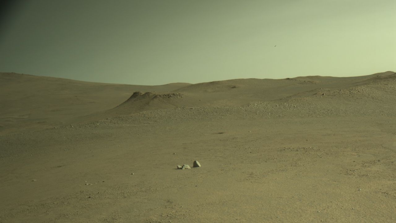 Perseverance Mars rover rolls over Soroya Ridge | Space photo of the day for Sept. 3, 2025