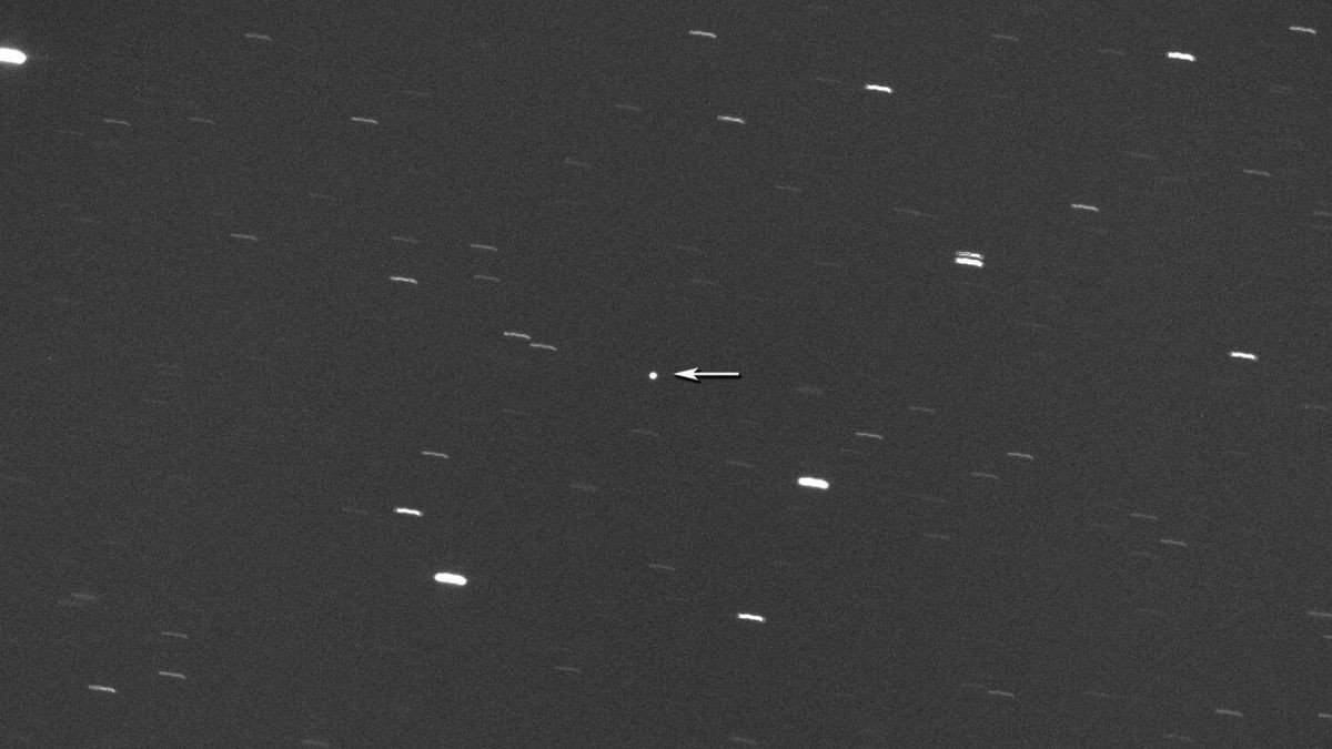 Watch an asteroid the size of an aircraft carrier make a close pass of Earth on June 5