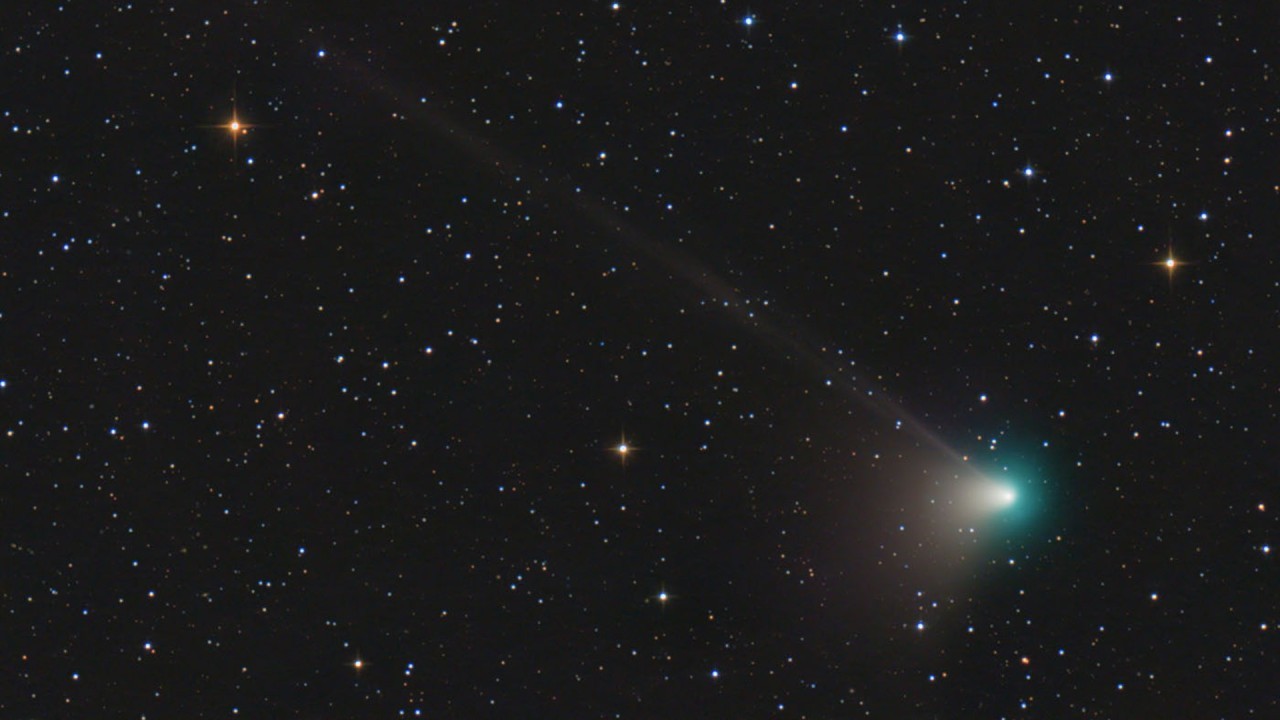 Bright green comet a rare 'messenger from the outer reaches of our solar system,' astronomers say