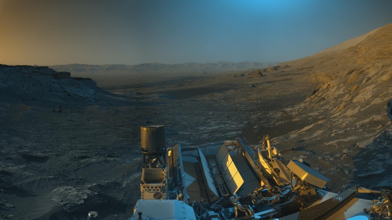 Celebrate 10 years of NASA's Curiosity rover with these incredible images (gallery)