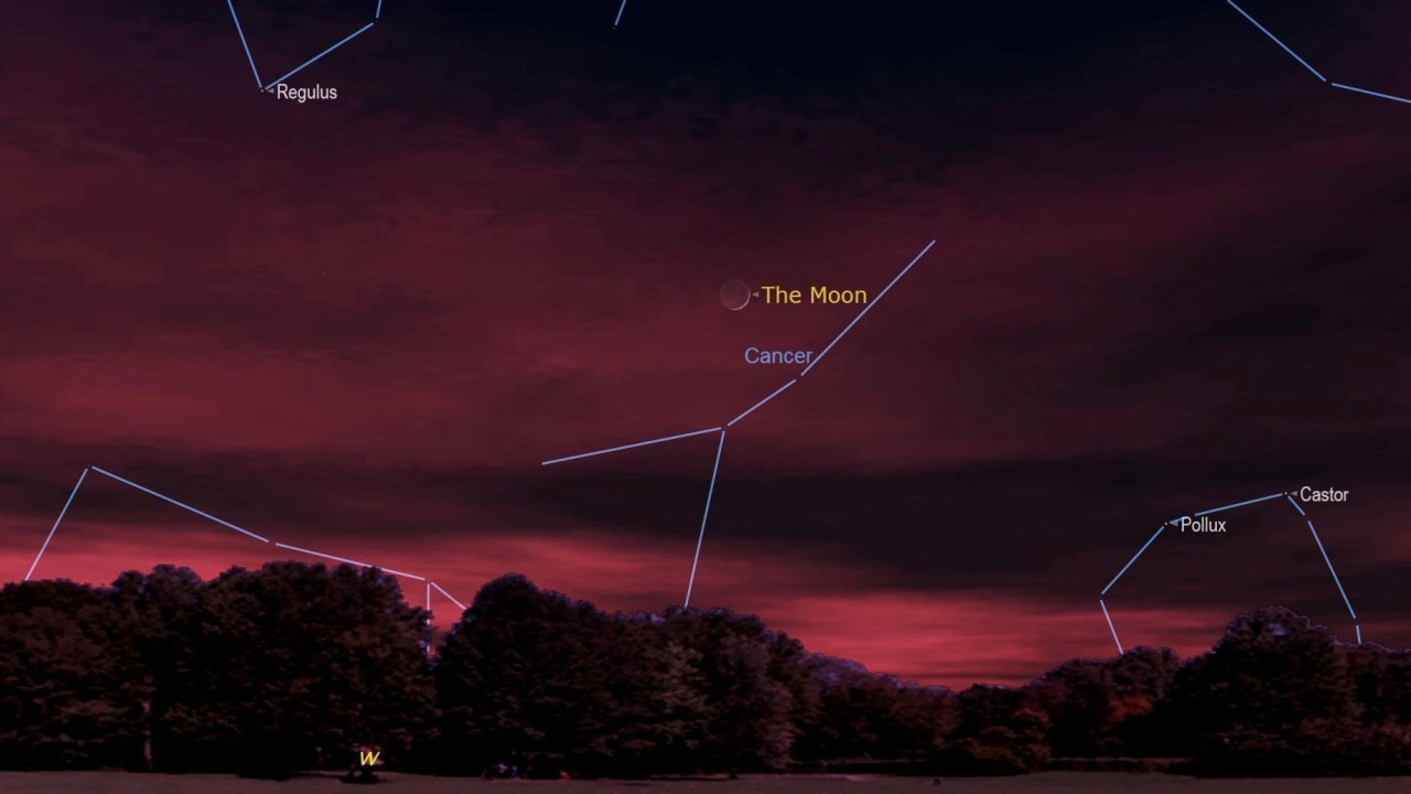 Catch the moon basking in Earthshine this weekend