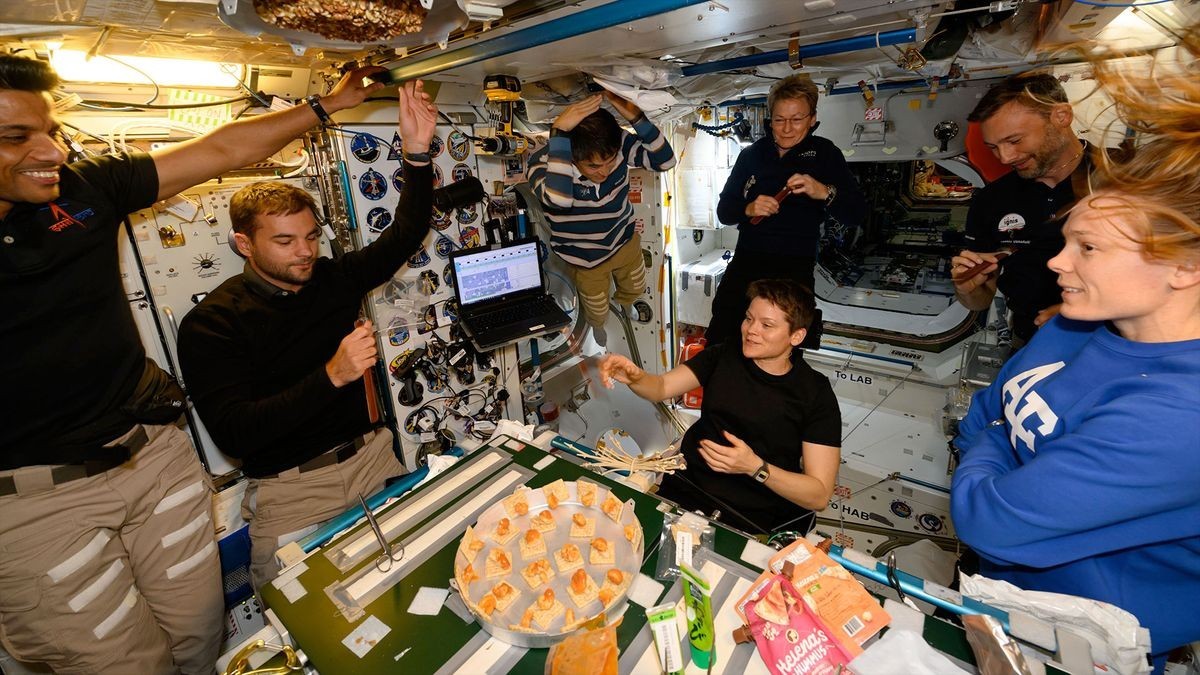Keeping wastewater flowing into tomorrow's coffee | On the ISS this week July 7 - 11, 2025