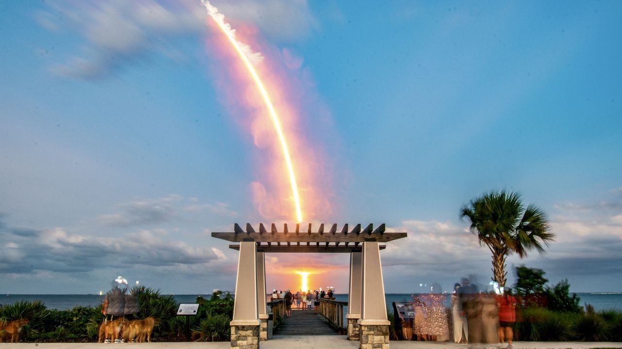 FAA lifts ban on daytime rocket launches after government shutdown ends