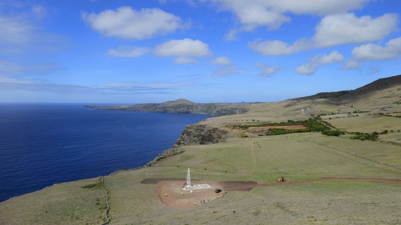 1st Portuguese spaceport could soon emerge as nation grants license for launch center in the Azores (photos)